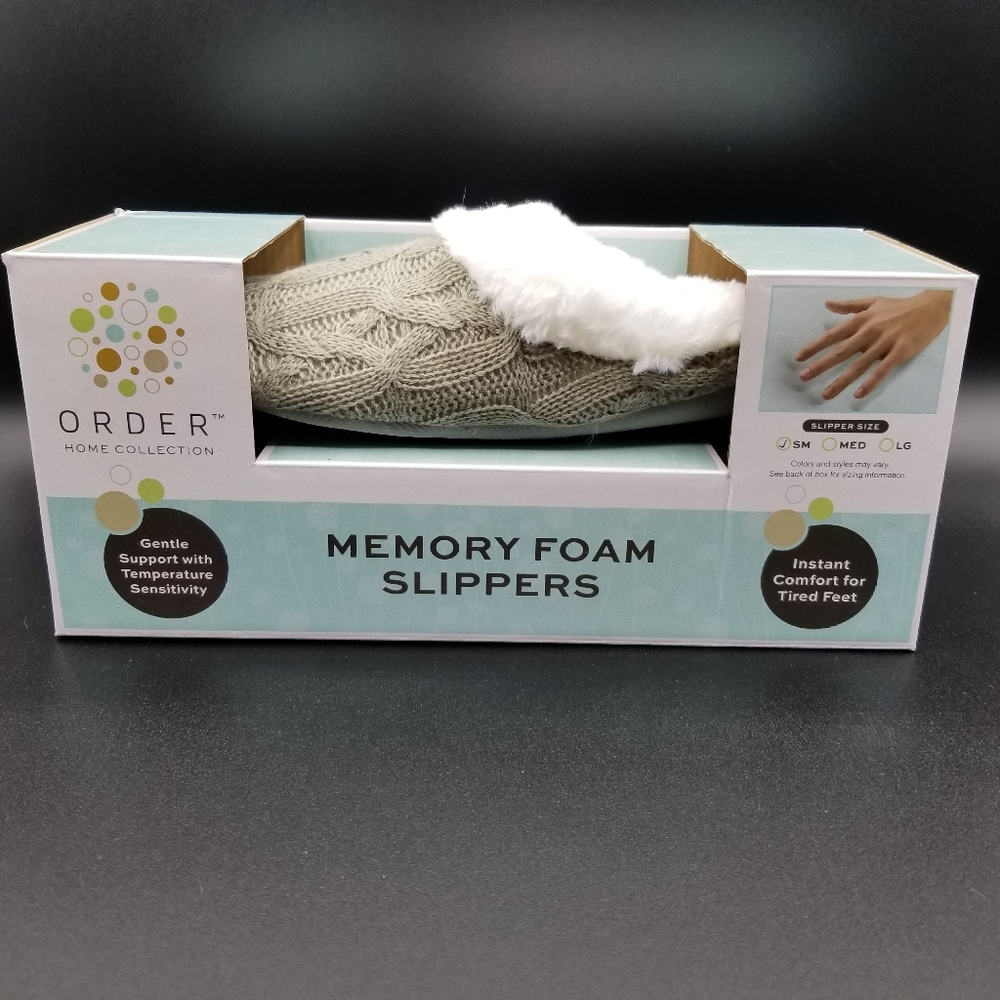 Memory Foam Women's Slippers Size 5/6 Bedroom Slippers House Shoes New